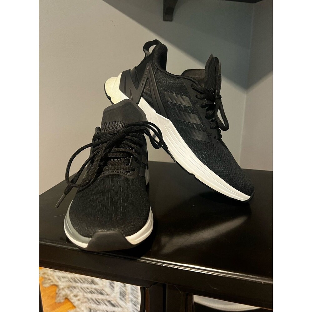 NWOT Adidas Kids Response Super Lightweight Running Sneakers